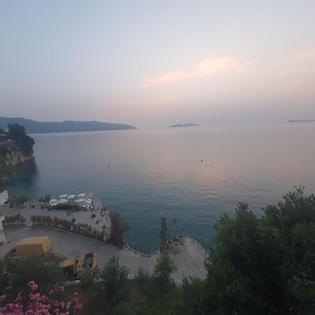 Deni Sea View Apartment Vlorë Exterior foto