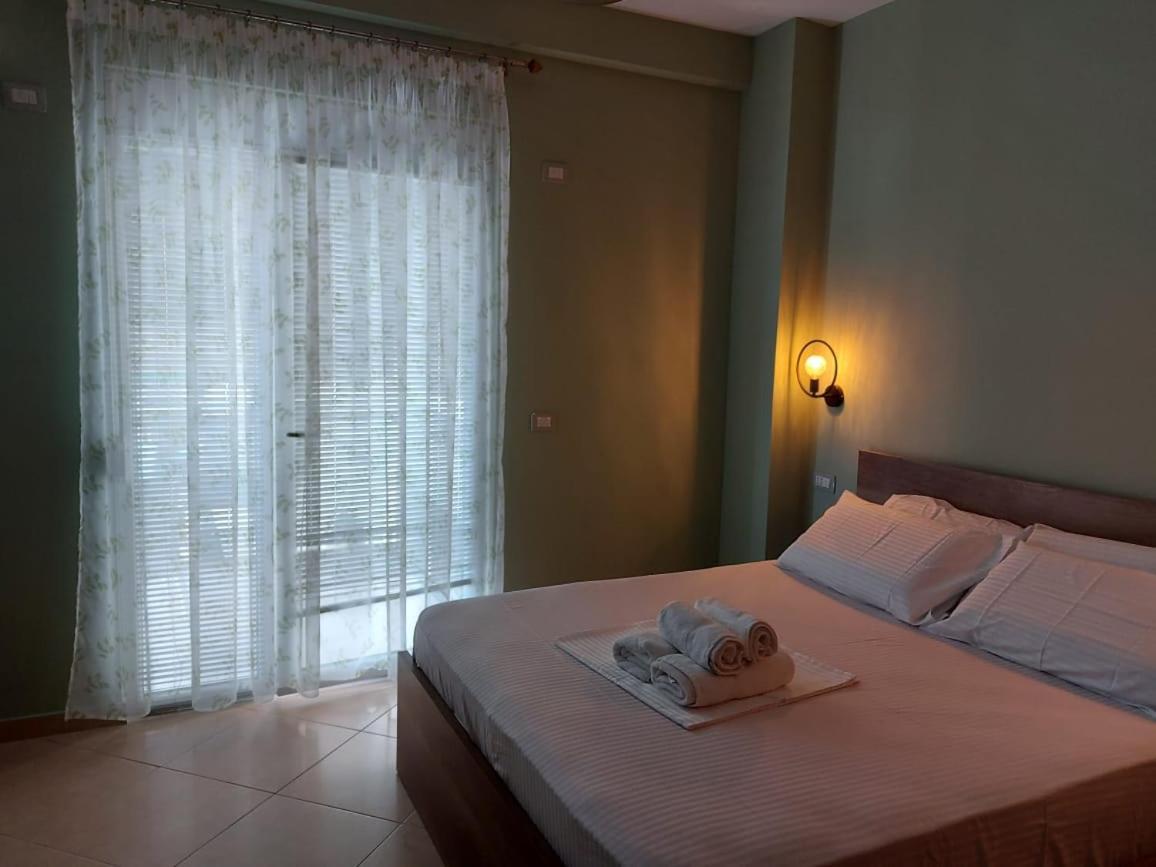 Deni Sea View Apartment Vlorë Exterior foto