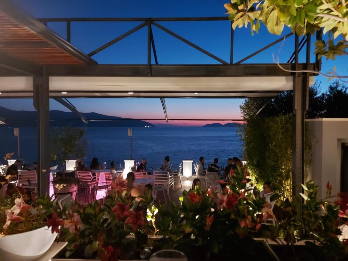 Deni Sea View Apartment Vlorë Exterior foto